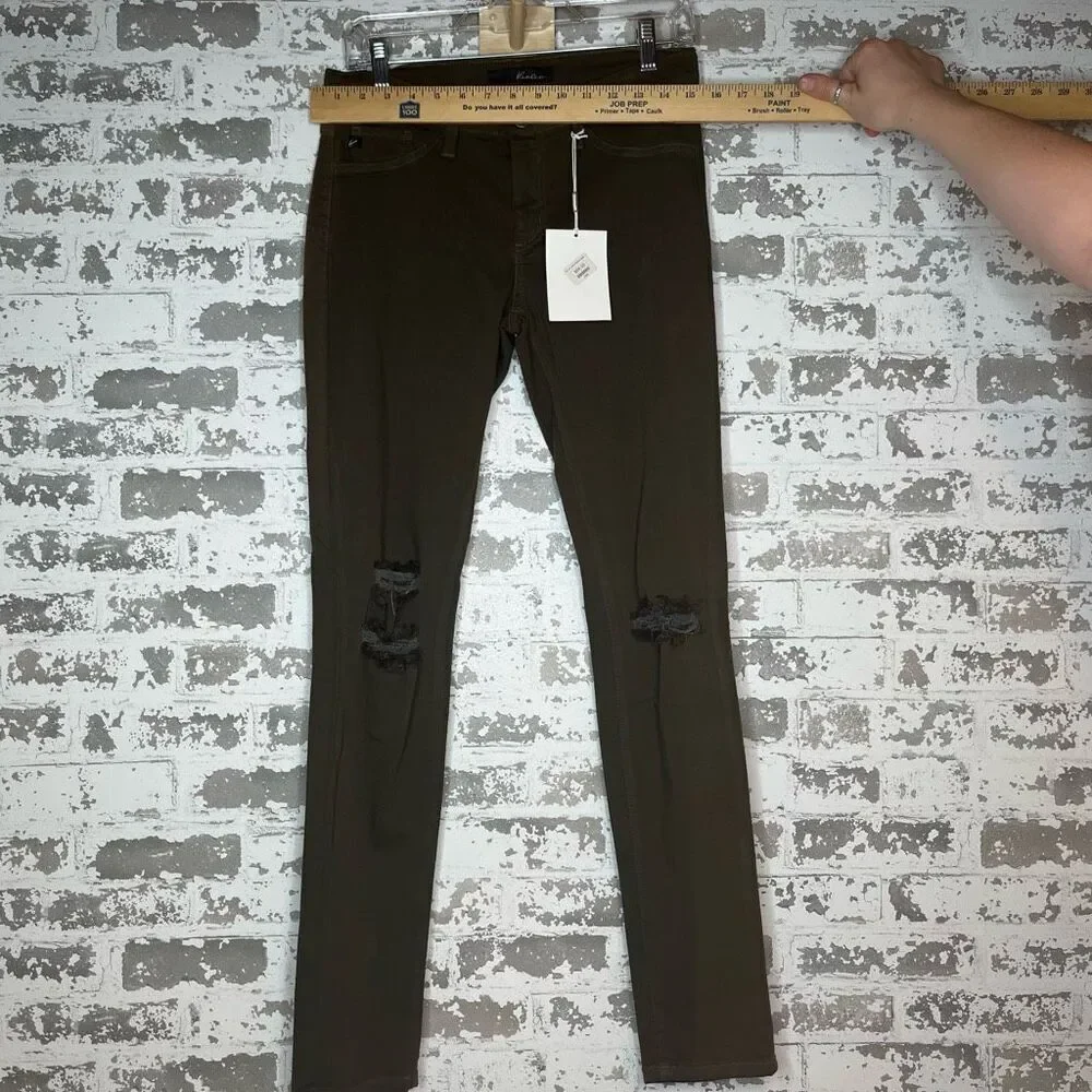 Kancan | women nwt distressed green ankle pants
